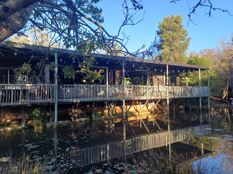 4 Bedroom Property for Sale in Hoekwil Western Cape